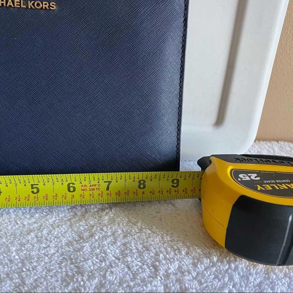 Michael Kors Leather Jet Set Travel Navy - Picture 5 of 6